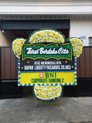 Papan Bunga Duka di Soa